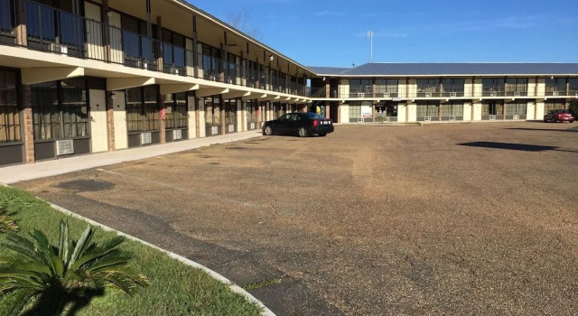 Inn Express, Buchen Sie Hotel Grand Ridge Florida