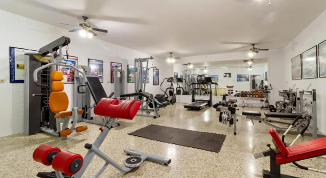 Апартаменты Matchroom Country Club Resort
