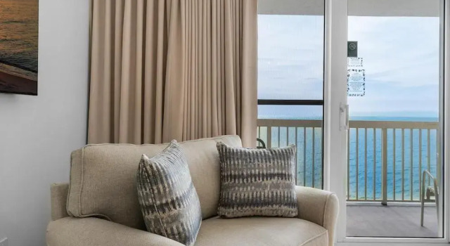 Pelican Beach Resort 1207, Забронировать Курортный отель Курортные отели Дестин, рядом с Аквапарк Биг-Каунас, Курортный отель