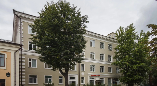 Казанский приём на улице Япеева 13А, Забронировать Отель Казань Татарстан, рядом с Церковь Святой Екатерины