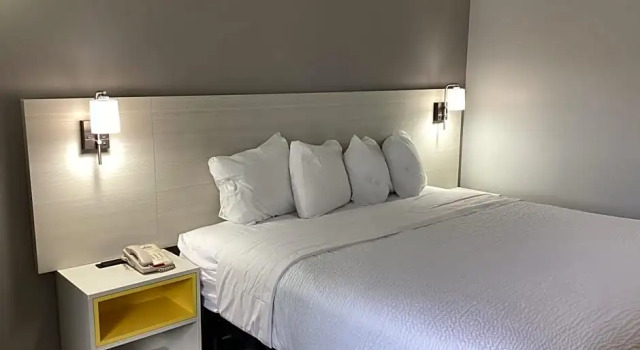 Номер Standard Days-Inn by Wyndham Baltimore Northwest