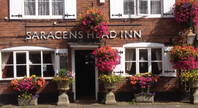 The Saracens Head, Đặt Nhà nghỉ có bữa sáng Amersham The Chilterns
