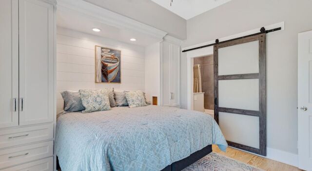 Wavelink West, Boek Hotel Gulf Shores 