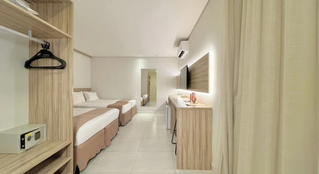 Четырёхместный номер Standard Pauli Boutique Hotel