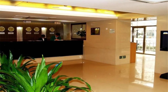 Beijing Zhongyouyuan Hotel, Book Hotel Hoteller i Beijing Province med parkering, Parkering