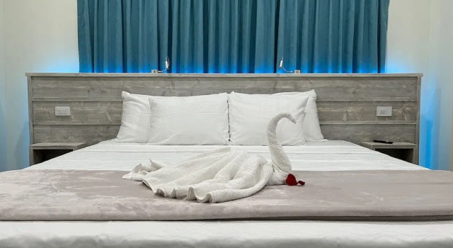 Апартаменты с балконом The Cove - Condo Hotel - Palm Beach Strip