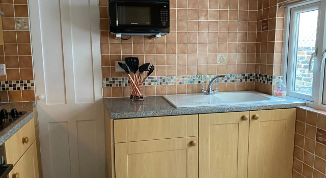 Cosy 2 Bedroom House