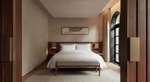 Двухместный люкс Deluxe с балконом Yin Hotels Guangzhou