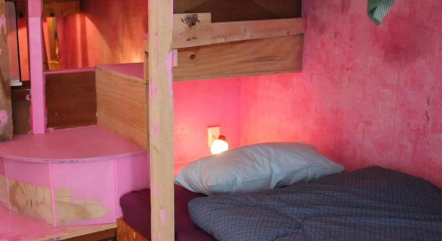 schickSAAL*, Забронировать Хостел Иннерштадт Любек