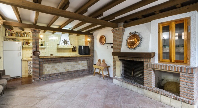 Villa del Mamut, Padul Granada, Забронировать Вилла Эль-Падуль Granada Province