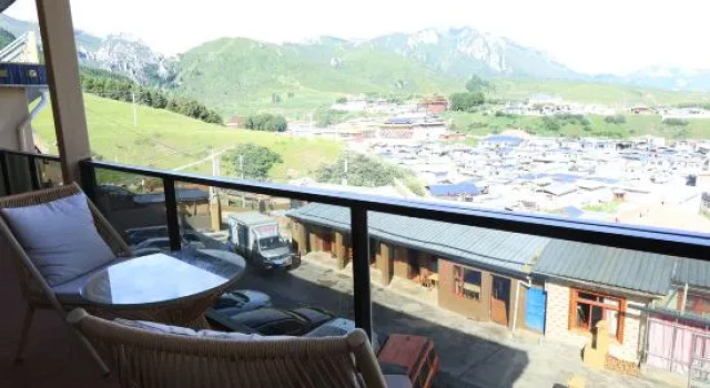 Langmu Dongkacang Homestay (Langmu Temple Scenic Area), Prenota Hotel Ngawa Cina