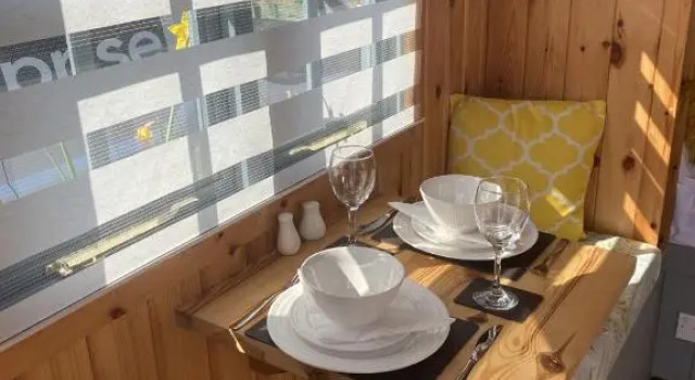 Номер Standard Shepherds Hut at St Annes - Costal Location