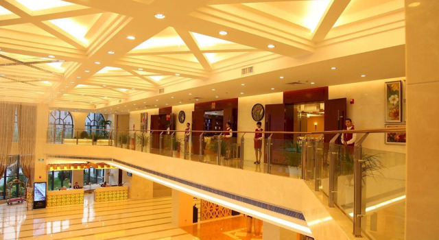 Yichang Guobin Bandao Hotel, Varaa Hotelli Yichang Hubei