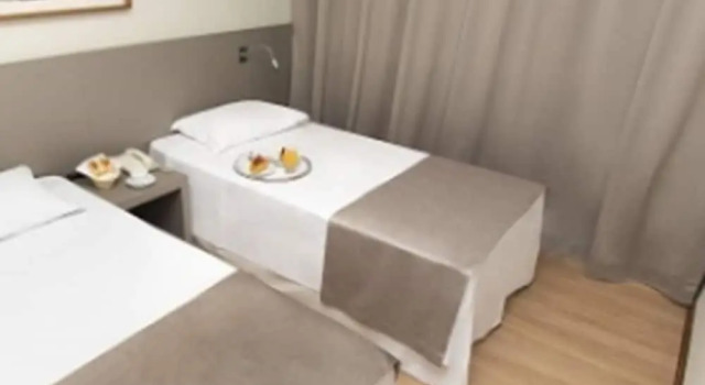 Трёхместный номер Standard Alta Reggia Plaza Hotel