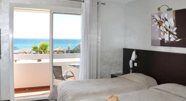 Двухместный номер Standard с балконом и с видом на море Hôtel La Plage