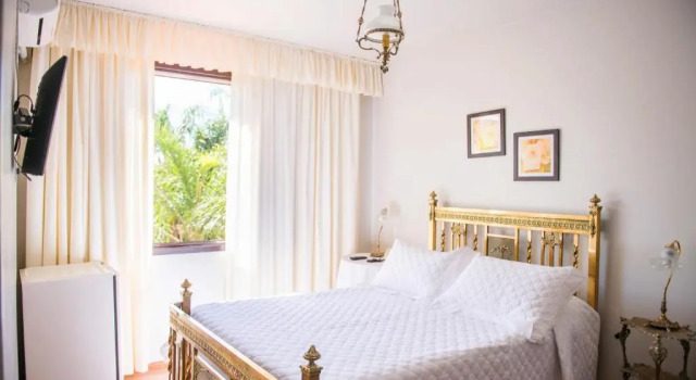 Двухместный номер Deluxe с видом на бассейн Hotel São Luiz