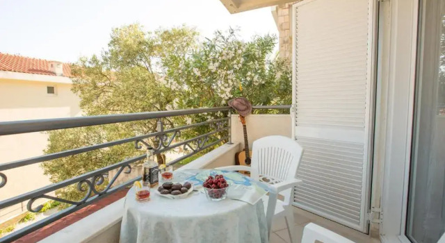 Апартаменты Apartments Alesia Bečići