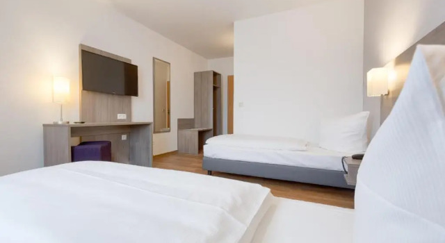 Bamberg Inn, Забронировать Отель Халльштадт Верхняя Франкония