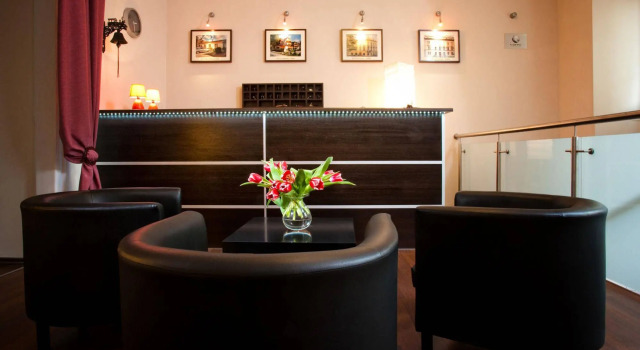 Station Aparthotel