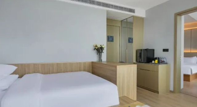 Семейный люкс Golden Tulip Anji Huzhou