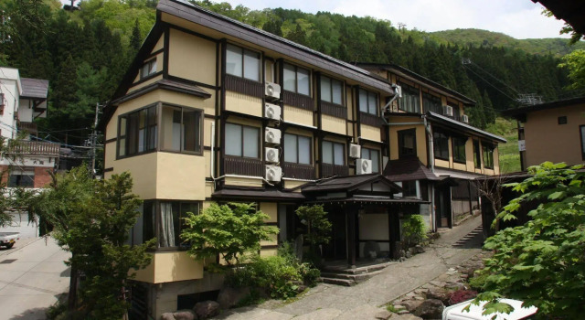 Ryokan Kawahiro, Prenota Affittacamere Nozawa Onsen 