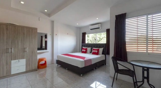 Номер Superior OYO 698 Pattaya City