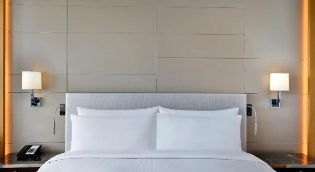 Двухместный номер гостевой с балконом Hilton Dubai Palm Jumeirah