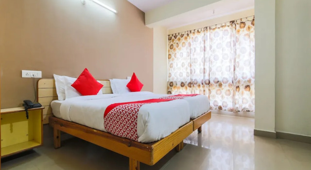 OYO 18505 Hotel Rukmini, Book Hotel Hoteller i Vāsco Da Gāma med morgenmad, Morgenmad