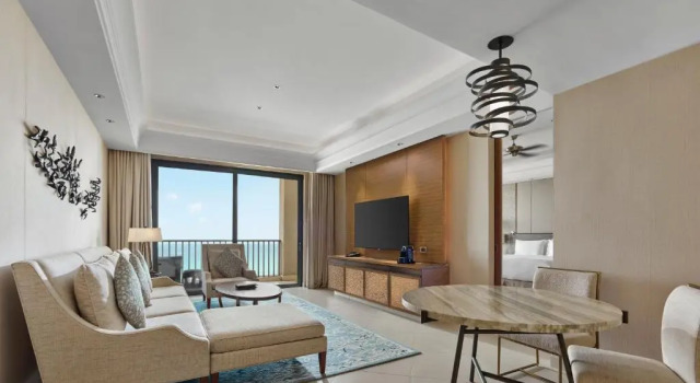 Двухместный полулюкс Hilton Haikou Meilan