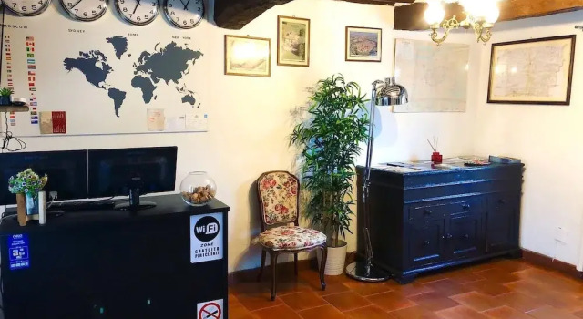 Agriturismo La Conte, Book Hotel Lucca Tuscany
