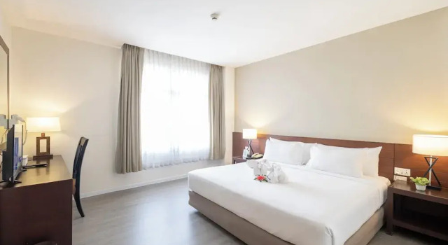 Двухместный полулюкс Golden Crown Grand Hotel