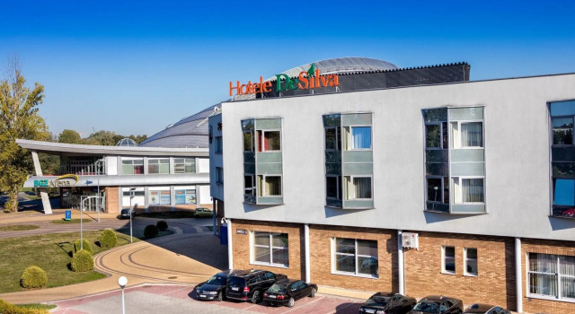 Hotel Victor Pruszków DeSilva