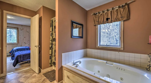 Коттедж Dover Home: 7 Mi to Mount Snow Grand Summit Resort