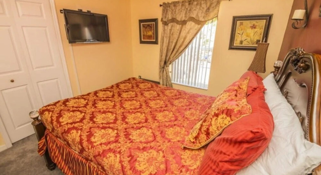 Thomas' Lake Berkley Resort Townhome