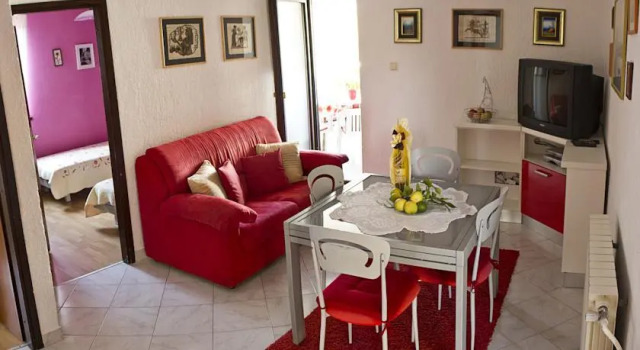 Apartments Sunčica, Varaa Huoneisto Hotellit Kvarner Islands uima-altaalla, Uima-allas