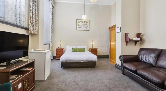 Номер Deluxe Vue Grand Hotel