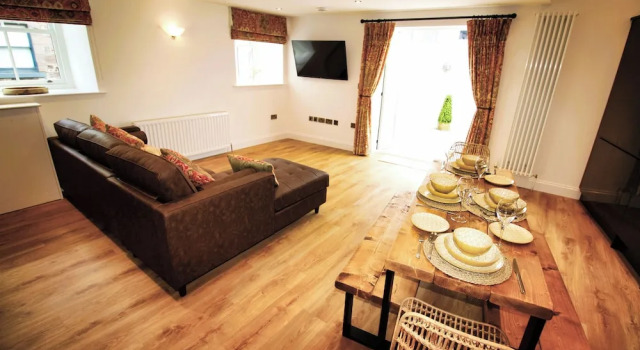 Вилла Newly Refurbished Cottage - Sleeps 4 - Central
