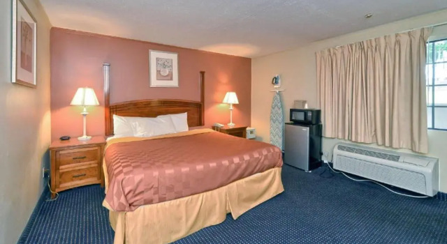 Двухместный номер Standard Red Carpet Inn - Stamford