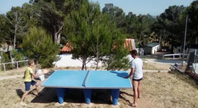 Camping Le Bois De Pins, Book Campingplads Hoteller i Corbières med parkering, Parkering