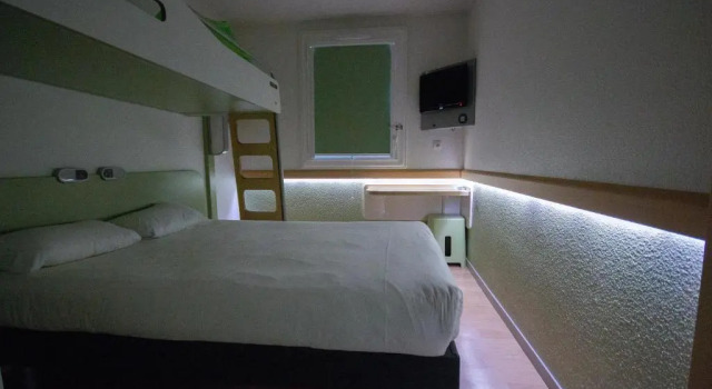 Трёхместный номер Standard ibis budget Bordeaux Sud