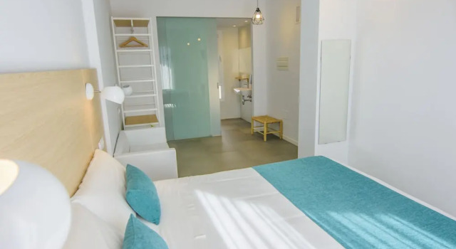 Номер Superior с балконом Hostal La Isla