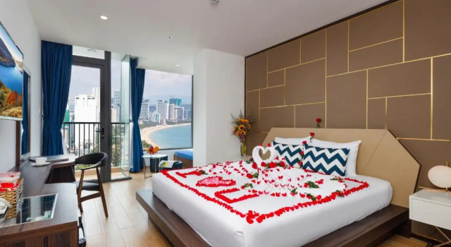 Двухместный номер Deluxe Crown Hotel Nha Trang