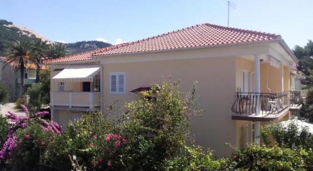 Apartments Antica, Prenota Appartamento Hotel a Isole Quarnerine con parcheggio, Parcheggio