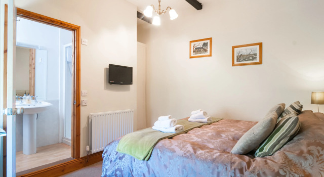 Cadleigh Manor B&B