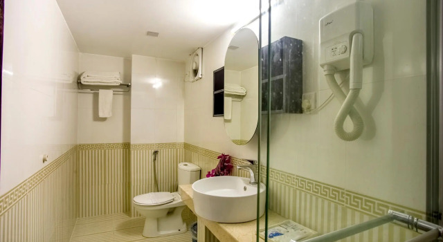 Полулюкс Hotel Highgarden