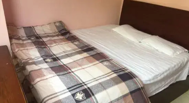 Shi Shang Apartment