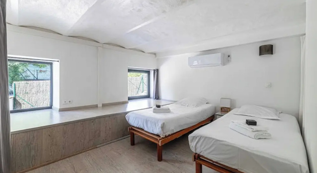 Beautiful Air-conditioned Apt 2br/8p - Cannes, Забронировать Апартаменты/квартира Отели Канн с парковкой, рядом с Le Croisette Casino Barriere de Cannes, Парковка