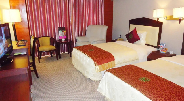 Dragon Union Hotel, Rezerwuj Hotel Hotele w Zhuhai z parkingiem, Parking