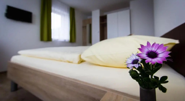 Weingut - Gästezimmer Resch Ludwig vlg. Powoden, Prenota Hotel Hotel a Stiria con parcheggio, Parcheggio