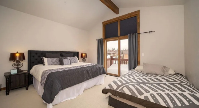 Bear Trail 3 Bedroom Townhouse by RedAwning, Забронировать Дом для отпуска Виллы Винтер Парка, рядом с Body Kneads Massage and Pilates, Вилла